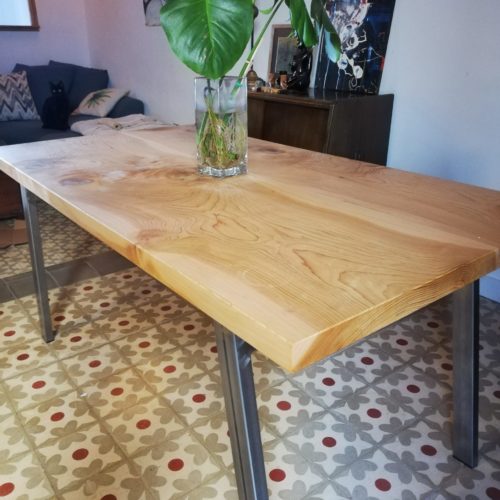 ceder wood table with steel legs